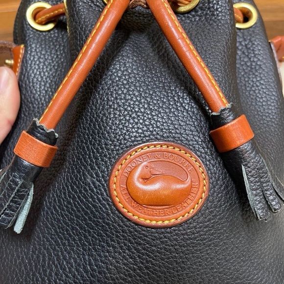 Dooney & Bourke Vintage Leather mini drawstring crossbody bucket bag - Picture 3 of 9